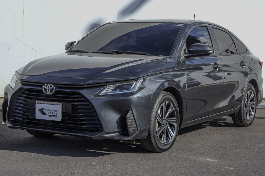 TOYOTA YARIS 2023 - 4321